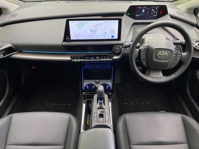 プリウス Z サイド・バックカメラ 衝突被害軽減システム 禁煙車 電動リアゲート ハーフレザーシート 前席シートエアコン パワーシート コーナーセンサー スマートキー LEDヘッド ビルトインETC(2枚目)