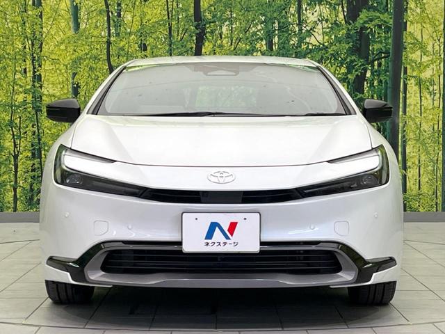 プリウス Z サイド・バックカメラ 衝突被害軽減システム 禁煙車 電動リアゲート ハーフレザーシート 前席シートエアコン パワーシート コーナーセンサー スマートキー LEDヘッド ビルトインETC(14枚目)