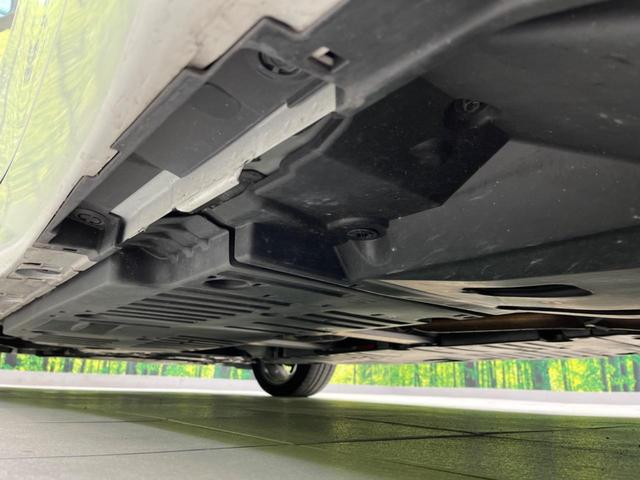 プリウス Z サイド・バックカメラ 衝突被害軽減システム 禁煙車 電動リアゲート ハーフレザーシート 前席シートエアコン パワーシート コーナーセンサー スマートキー LEDヘッド ビルトインETC(34枚目)