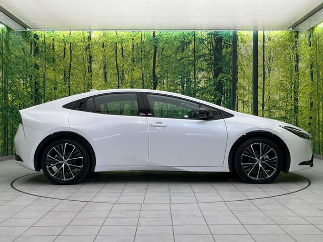 プリウス Z サイド・バックカメラ 衝突被害軽減システム 禁煙車 電動リアゲート ハーフレザーシート 前席シートエアコン パワーシート コーナーセンサー スマートキー LEDヘッド ビルトインETC(37枚目)