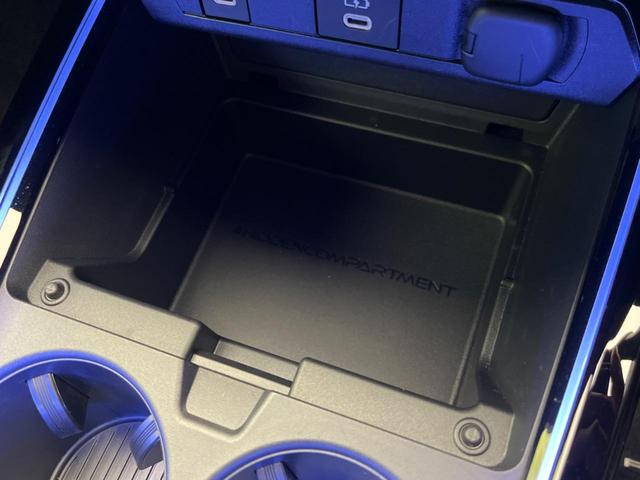 プリウス Z サイド・バックカメラ 衝突被害軽減システム 禁煙車 電動リアゲート ハーフレザーシート 前席シートエアコン パワーシート コーナーセンサー スマートキー LEDヘッド ビルトインETC(60枚目)