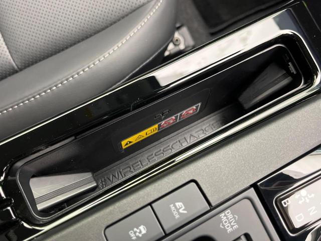 プリウス Z サイド・バックカメラ 衝突被害軽減システム 禁煙車 電動リアゲート ハーフレザーシート 前席シートエアコン パワーシート コーナーセンサー スマートキー LEDヘッド ビルトインETC(64枚目)