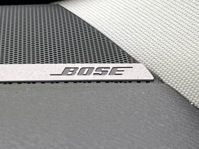 スカイライン 350GT ハイブリッド タイプP BOSEサウンド 衝突軽減装置 禁煙車 純正ナビ 全周囲カメラ レーダークルーズ ETC Bluetooth フルセグ 黒革シート パワーシート シートヒーター LEDヘッドライト LEDフォグ(3枚目)