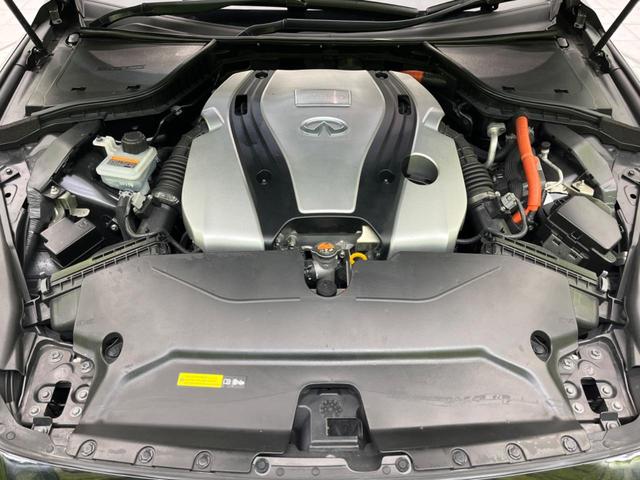 スカイライン 350GT ハイブリッド タイプP BOSEサウンド 衝突軽減装置 禁煙車 純正ナビ 全周囲カメラ レーダークルーズ ETC Bluetooth フルセグ 黒革シート パワーシート シートヒーター LEDヘッドライト LEDフォグ(18枚目)