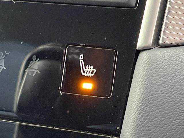 スカイライン 350GT ハイブリッド タイプP BOSEサウンド 衝突軽減装置 禁煙車 純正ナビ 全周囲カメラ レーダークルーズ ETC Bluetooth フルセグ 黒革シート パワーシート シートヒーター LEDヘッドライト LEDフォグ(64枚目)