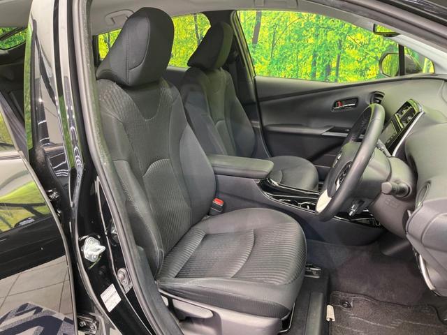 プリウス Sセーフティプラス ナビ バックカメラ 衝突軽減装置 レーダークルーズコントロール 禁煙車 コーナーセンサー レーンキープ スマートキー LEDヘッド ETC オートマチックハイビーム パーキングアシスト(8枚目)