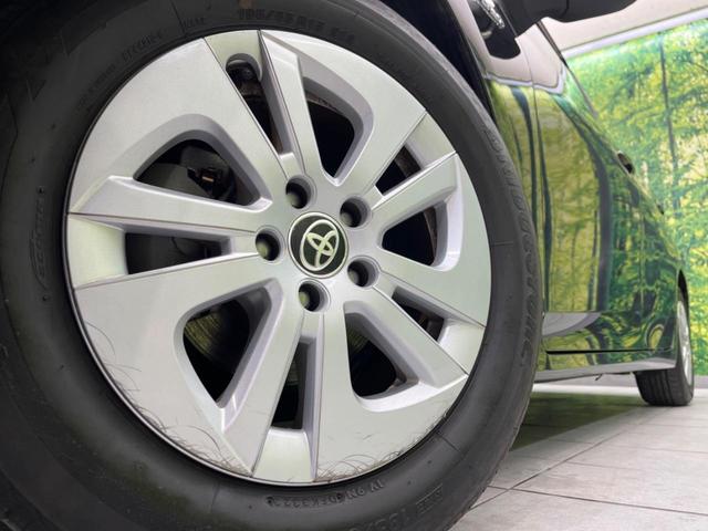 プリウス Sセーフティプラス ナビ バックカメラ 衝突軽減装置 レーダークルーズコントロール 禁煙車 コーナーセンサー レーンキープ スマートキー LEDヘッド ETC オートマチックハイビーム パーキングアシスト(13枚目)