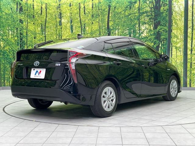 プリウス Sセーフティプラス ナビ バックカメラ 衝突軽減装置 レーダークルーズコントロール 禁煙車 コーナーセンサー レーンキープ スマートキー LEDヘッド ETC オートマチックハイビーム パーキングアシスト(17枚目)