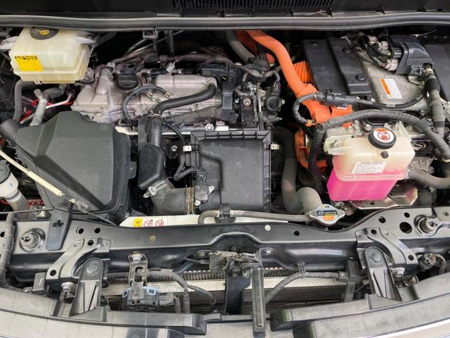 ヴォクシー ハイブリッドＺＳ　煌ＩＩ　両側電動ドア　１１型ナビ　後席モニター　ＥＴＣ　禁煙車　バックカメラ　衝突軽減　スマートキー　ＬＥＤヘッド　純正１６インチアルミ　オートハイビーム　車線逸脱警報　オートライト（20枚目）
