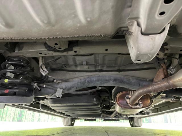 ヴォクシー ハイブリッドＺＳ　煌ＩＩ　両側電動ドア　１１型ナビ　後席モニター　ＥＴＣ　禁煙車　バックカメラ　衝突軽減　スマートキー　ＬＥＤヘッド　純正１６インチアルミ　オートハイビーム　車線逸脱警報　オートライト（21枚目）