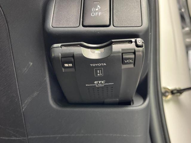 アクア S SDナビ バックカメラ 禁煙車 ETC Bluetooth再生 ドラレコ フルセグ スマートキー LEDヘッドライト オートライト オートエアコン CD/DVD再生(5枚目)