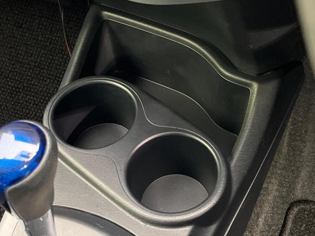 アクア S SDナビ バックカメラ 禁煙車 ETC Bluetooth再生 ドラレコ フルセグ スマートキー LEDヘッドライト オートライト オートエアコン CD/DVD再生(51枚目)