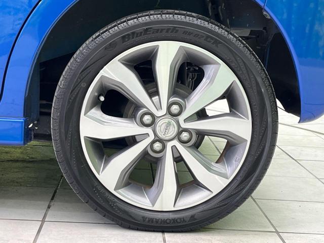 デイズルークス ハイウェイスター X Vセレクション 両側電動ドア 純正SDナビ 全周囲カメラ 衝突軽減 禁煙車 ドラレコ スマートキー HIDヘッド ETC 純正15インチアルミ 車線逸脱警報 オートエアコン Bluetooth CD(25枚目)