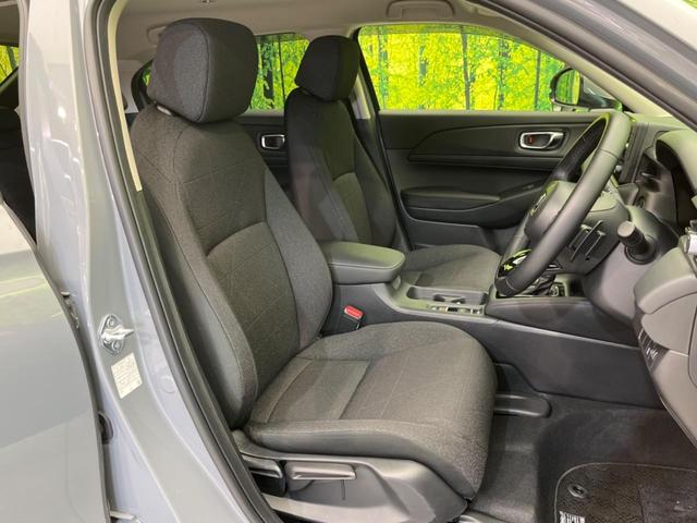 ヴェゼル e:HEV X 純正ナビ バックカメラ 衝突軽減装置 レーダークルーズ 禁煙車 コーナーセンサー レーンキープ スマートキー LEDヘッド ETC オートマチックハイビーム オートブレーキホールド 純正16インチAW(8枚目)