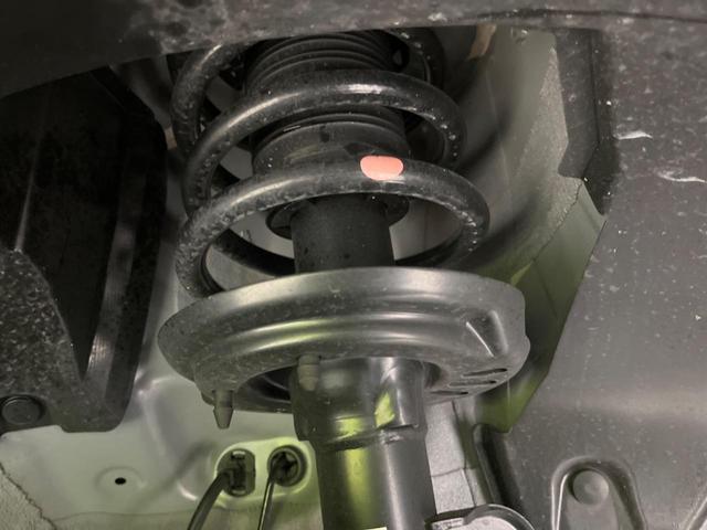 ヴェゼル e:HEV X 純正ナビ バックカメラ 衝突軽減装置 レーダークルーズ 禁煙車 コーナーセンサー レーンキープ スマートキー LEDヘッド ETC オートマチックハイビーム オートブレーキホールド 純正16インチAW(22枚目)