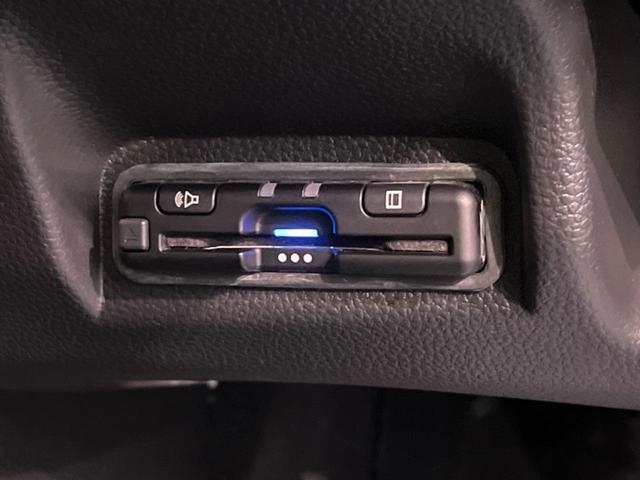 ヴェゼル e:HEV X 純正ナビ バックカメラ 衝突軽減装置 レーダークルーズ 禁煙車 コーナーセンサー レーンキープ スマートキー LEDヘッド ETC オートマチックハイビーム オートブレーキホールド 純正16インチAW(26枚目)