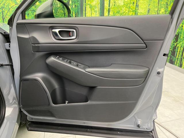 ヴェゼル e:HEV X 純正ナビ バックカメラ 衝突軽減装置 レーダークルーズ 禁煙車 コーナーセンサー レーンキープ スマートキー LEDヘッド ETC オートマチックハイビーム オートブレーキホールド 純正16インチAW(32枚目)