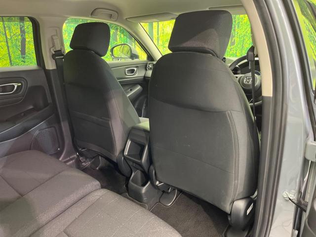 ヴェゼル e:HEV X 純正ナビ バックカメラ 衝突軽減装置 レーダークルーズ 禁煙車 コーナーセンサー レーンキープ スマートキー LEDヘッド ETC オートマチックハイビーム オートブレーキホールド 純正16インチAW(40枚目)