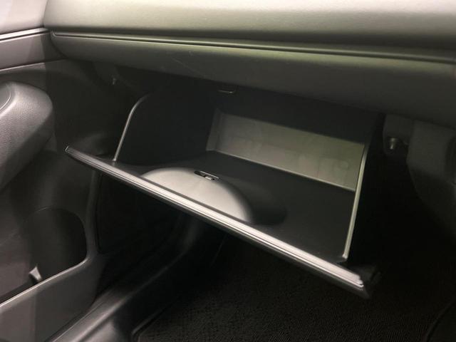 ヴェゼル e:HEV X 純正ナビ バックカメラ 衝突軽減装置 レーダークルーズ 禁煙車 コーナーセンサー レーンキープ スマートキー LEDヘッド ETC オートマチックハイビーム オートブレーキホールド 純正16インチAW(58枚目)