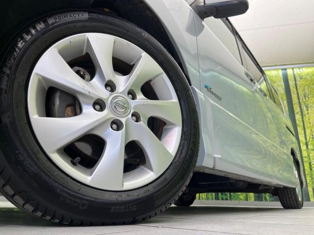 セレナ ハイウェイスター S-ハイブリッド Vセレクション 両側電動スライドドア 後席モニター 純正8インチSDナビ バックカメラ 禁煙車 ETC Bluetooth再生 ドライブレコーダー CD/DVD再生 HIDヘッドライト(14枚目)