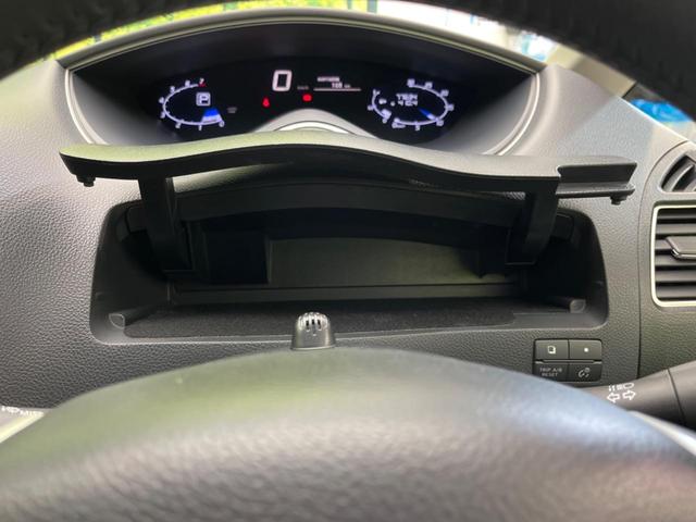 セレナ ハイウェイスター S-ハイブリッド Vセレクション 両側電動スライドドア 後席モニター 純正8インチSDナビ バックカメラ 禁煙車 ETC Bluetooth再生 ドライブレコーダー CD/DVD再生 HIDヘッドライト(62枚目)