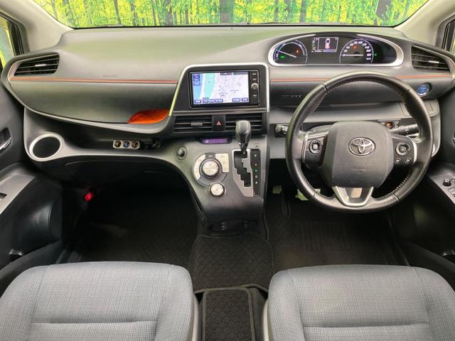 シエンタ ハイブリッドＧ　両側電動スライドドア　衝突軽減装置　禁煙車　純正ナビ　バックカメラ　ＥＴＣ　Ｂｌｕｅｔｏｏｔｈ　フルセグ　スマートキー　シートヒーター　ＬＥＤヘッドライト　レーンアシスト　オートマチックハイビーム（2枚目）