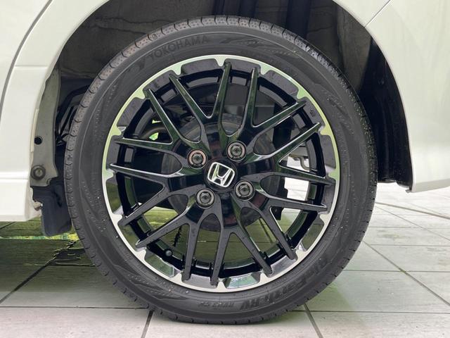 N-BOXカスタム L・ターボコーディネートスタイル 両側電動ドア 純正8型ナビ 衝突被害軽減 禁煙車 レーダークルーズ バックカメラ ドラレコ コーナーセンサー スマートキー LEDヘッド ETC 純正15インチアルミ オートハイビーム 車線逸脱警報(25枚目)