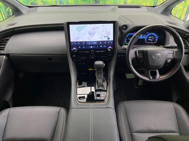 アルファードハイブリッド Ｚ　ガラスルーフ　両側電動スライドドア　後席モニター　全周囲カメラ　ＡＣ１００Ｖ電源　衝突軽減装置　レーダークルーズ　禁煙車　パワーバックドア　シートヒーター　パワーシート　シートエアコン　パワーシート（2枚目）