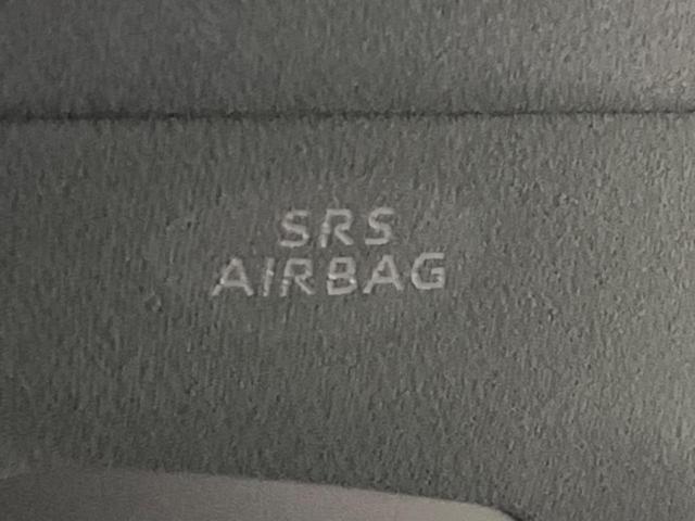 アルファードハイブリッド Ｚ　ガラスルーフ　両側電動スライドドア　後席モニター　全周囲カメラ　ＡＣ１００Ｖ電源　衝突軽減装置　レーダークルーズ　禁煙車　パワーバックドア　シートヒーター　パワーシート　シートエアコン　パワーシート（45枚目）