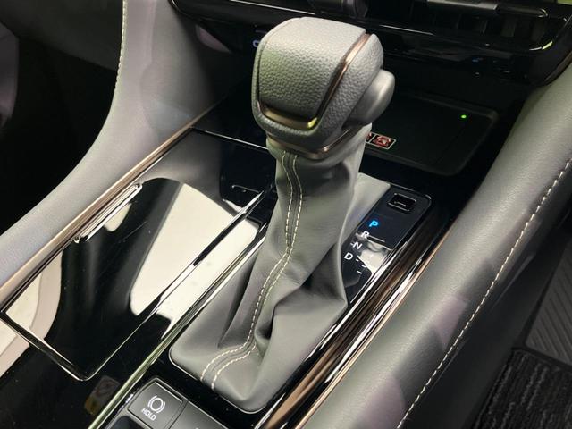 アルファードハイブリッド Ｚ　ガラスルーフ　両側電動スライドドア　後席モニター　全周囲カメラ　ＡＣ１００Ｖ電源　衝突軽減装置　レーダークルーズ　禁煙車　パワーバックドア　シートヒーター　パワーシート　シートエアコン　パワーシート（67枚目）