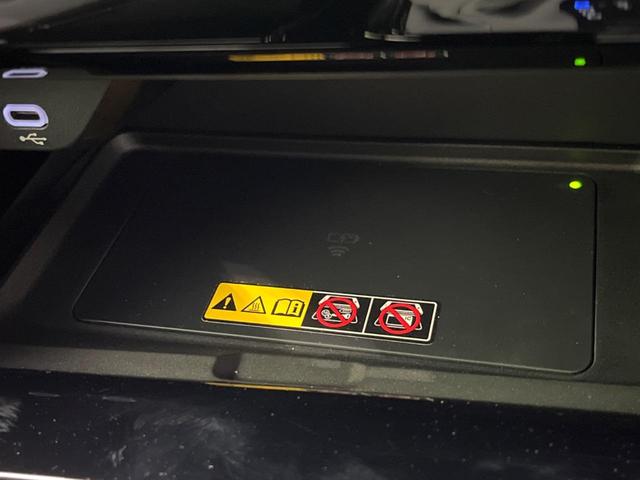 アルファードハイブリッド Ｚ　ガラスルーフ　両側電動スライドドア　後席モニター　全周囲カメラ　ＡＣ１００Ｖ電源　衝突軽減装置　レーダークルーズ　禁煙車　パワーバックドア　シートヒーター　パワーシート　シートエアコン　パワーシート（70枚目）