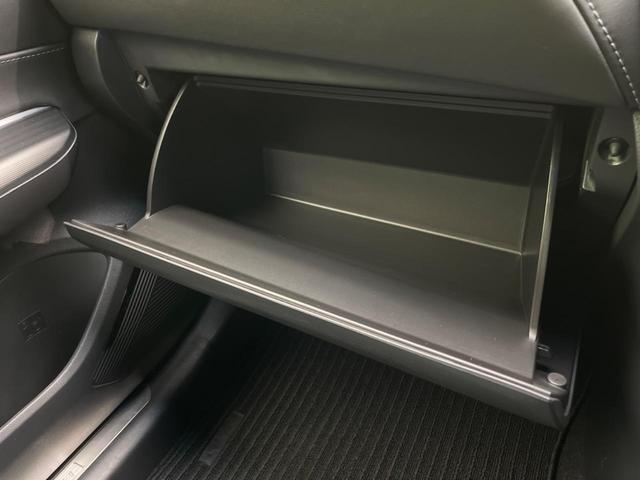 ハリアー Ｚ　レザーパッケージ　純正ナビ　全周囲カメラ　ＪＢＬサウンドシステム　衝突軽減装置　レーダークルーズ　禁煙車　パワーバックドア　本革シート　シートヒーター　シートエアコン　パワーシート　コーナーセンサー　レーンキープ（65枚目）