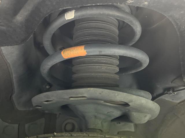 アルファード 2.5S Cパッケージ フリップダウンモニター 両側電動スライド 純正10型ナビ 衝突軽減装置 禁煙車 レーダークルーズ ETC フルセグ ドライブレコーダー シートベンチレーション ハンドルヒーター LEDヘッドライト(20枚目)