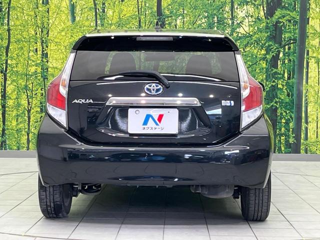 アクア Sスタイルブラック 衝突軽減装置 純正ナビ 禁煙車 バックカメラ ETC Bluetooth ドライブレコーダー フルセグ シートヒーター HIDヘッドライト スマートキ- オートエアコン 車線逸脱警報(15枚目)