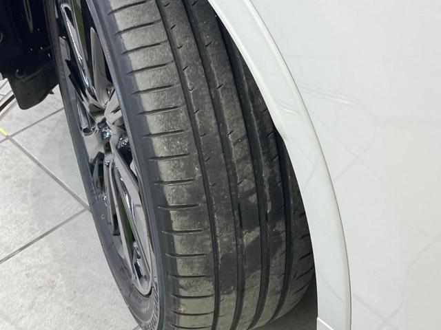 ＣＸ－６０ ＸＤ－ハイブリッド　プレミアムスポーツ　サンルーフ　衝突軽減装置　禁煙車　純正１２．３インチナビ　全周囲カメラ　ＢＯＳＥサウンド　本革茶シート　レーダークルーズ　ＥＴＣ　Ｂｌｕｅｔｏｏｔｈ　フルセグ　シートヒーター　シートエアコン（21枚目）