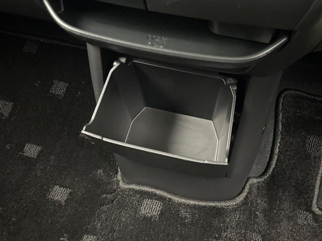 ｅＫクロススペース Ｔ　プレミアム　両側電動ドア　後席モニター　全周囲カメラ　衝突被害軽減システム　レーダークルーズ　禁煙車　ドラレコ　コーナーセンサー　スマートキー　ＬＥＤヘッド　純正１５インチアルミ　オートハイビーム　車線逸脱警報（56枚目）