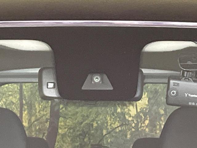 ｅＫクロススペース Ｔ　プレミアム　両側電動ドア　後席モニター　全周囲カメラ　衝突被害軽減システム　レーダークルーズ　禁煙車　ドラレコ　コーナーセンサー　スマートキー　ＬＥＤヘッド　純正１５インチアルミ　オートハイビーム　車線逸脱警報（62枚目）