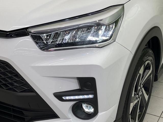 ライズ Ｚ　登録済未使用車　純正９インチディスプレイオーディオ　衝突軽減装置　全周囲カメラ　アダプティブクルーズ　Ｂｌｕｅｔｏｏｔｈ　シートヒーター　シーケンシャルＬＥＤヘッドライト　誤発進抑制　車線逸脱警報（12枚目）