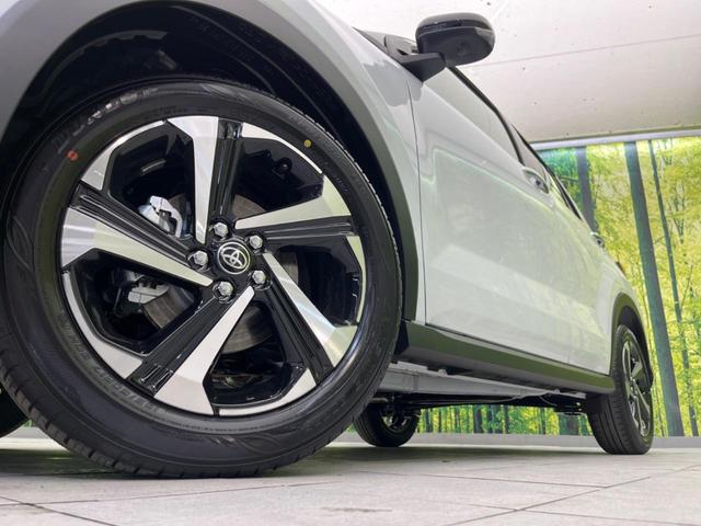 ライズ Ｚ　登録済未使用車　純正９インチディスプレイオーディオ　衝突軽減装置　全周囲カメラ　アダプティブクルーズ　Ｂｌｕｅｔｏｏｔｈ　シートヒーター　シーケンシャルＬＥＤヘッドライト　誤発進抑制　車線逸脱警報（13枚目）