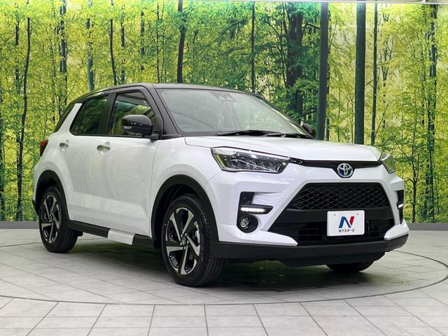 ライズ Ｚ　登録済未使用車　純正９インチディスプレイオーディオ　衝突軽減装置　全周囲カメラ　アダプティブクルーズ　Ｂｌｕｅｔｏｏｔｈ　シートヒーター　シーケンシャルＬＥＤヘッドライト　誤発進抑制　車線逸脱警報（16枚目）