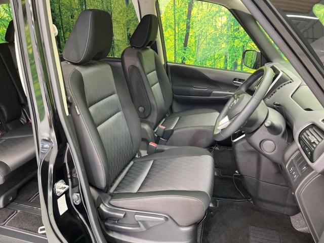 セレナ ハイウェイスターＶ　両側電動スライドドア　ＳＤナビ　後席モニター　全周囲カメラ　衝突軽減装置　禁煙車　ドラレコ　コーナーセンサー　レーンキープ　スマートキー　ＬＥＤヘッド　ＥＴＣ　クルーズコントロール　オートライト（8枚目）