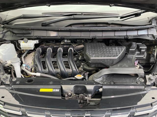 セレナ ハイウェイスターＶ　両側電動スライドドア　ＳＤナビ　後席モニター　全周囲カメラ　衝突軽減装置　禁煙車　ドラレコ　コーナーセンサー　レーンキープ　スマートキー　ＬＥＤヘッド　ＥＴＣ　クルーズコントロール　オートライト（18枚目）