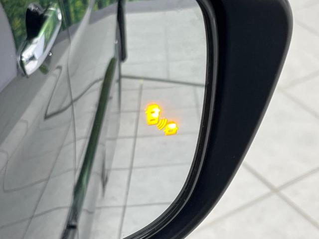 セレナ ハイウェイスターＶ　両側電動スライドドア　ＳＤナビ　後席モニター　全周囲カメラ　衝突軽減装置　禁煙車　ドラレコ　コーナーセンサー　レーンキープ　スマートキー　ＬＥＤヘッド　ＥＴＣ　クルーズコントロール　オートライト（47枚目）