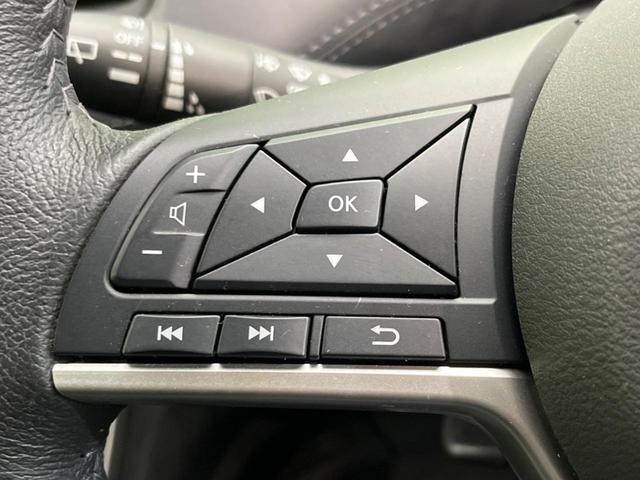 セレナ ハイウェイスターＶ　両側電動スライドドア　ＳＤナビ　後席モニター　全周囲カメラ　衝突軽減装置　禁煙車　ドラレコ　コーナーセンサー　レーンキープ　スマートキー　ＬＥＤヘッド　ＥＴＣ　クルーズコントロール　オートライト（51枚目）