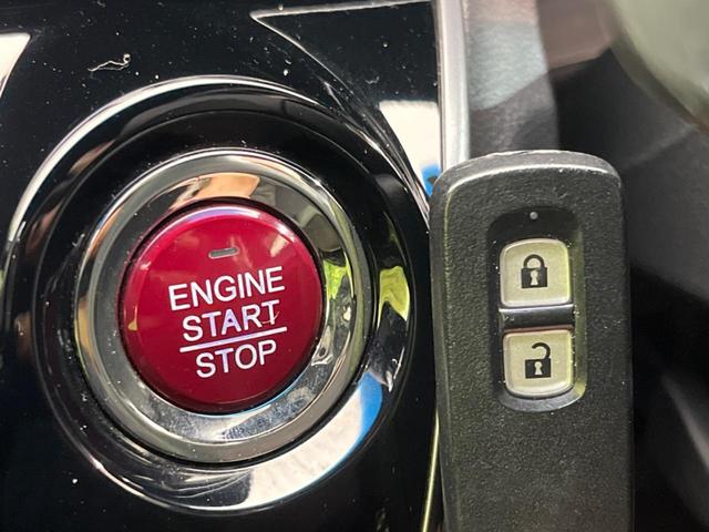 Ｎ－ＷＧＮカスタム Ｇ・Ｌパッケージ　衝突軽減装置　禁煙車　純正ナビ　バックカメラ　ＥＴＣ　Ｂｌｕｅｔｏｏｔｈ　フルセグ　スマートキー　ハーフレザーシート　ＨＩＤヘッドライト　ＨＩＤフロントフォグ　クルーズコントロール（5枚目）