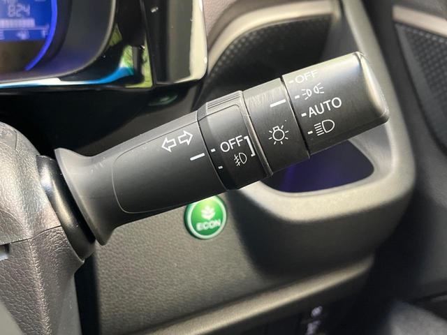 Ｎ－ＷＧＮカスタム Ｇ・Ｌパッケージ　衝突軽減装置　禁煙車　純正ナビ　バックカメラ　ＥＴＣ　Ｂｌｕｅｔｏｏｔｈ　フルセグ　スマートキー　ハーフレザーシート　ＨＩＤヘッドライト　ＨＩＤフロントフォグ　クルーズコントロール（7枚目）