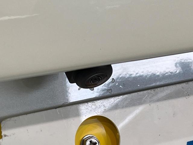 スペーシアカスタム ハイブリッドＸＳ　両側電動スライド　衝突軽減装置　メーカー９インチナビ　全周囲カメラ　禁煙車　ドライブレコーダー　Ｂｌｕｅｔｏｏｔｈ　フルセグ　シーケンシャルターンランプ　シートヒーター　ハンドルヒーター（28枚目）