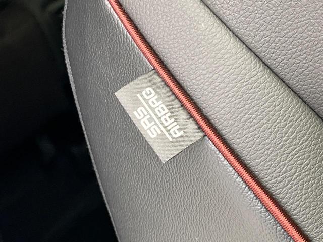 スペーシアカスタム ハイブリッドＸＳ　両側電動スライド　衝突軽減装置　メーカー９インチナビ　全周囲カメラ　禁煙車　ドライブレコーダー　Ｂｌｕｅｔｏｏｔｈ　フルセグ　シーケンシャルターンランプ　シートヒーター　ハンドルヒーター（41枚目）