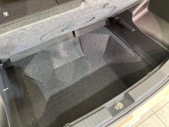 ライズ Ｚ　９インチディスプレイオーディオ　衝突軽減装置　全周囲カメラ　禁煙車　レーダークルーズ　シートヒーター　スマートキー　ＬＥＤヘッド　コーナーセンサー　車線逸脱警報　オートマチックハイビーム（34枚目）