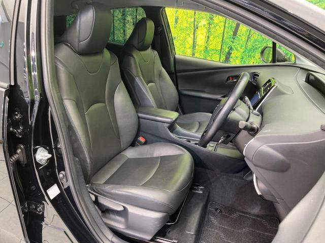 プリウス Ｓツーリングセレクション　純正ナビ　バックカメラ　衝突軽減装置　レーダークルーズコントロール　禁煙車　シートヒーター　ドラレコ　レーンキープ　スマートキー　ＬＥＤヘッド　ＥＴＣ　オートライト　オートエアコン　純正１７インチＡＷ（8枚目）